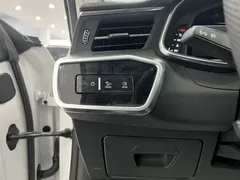 2022 Audi A7 45 TFSI, белый — фото 18
