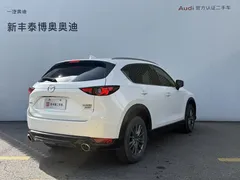 2021 Mazda CX-5 2.0L AT 2WD Premium, белый — фото 6