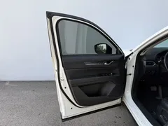 2021 Mazda CX-5 2.0L AT 2WD Premium, белый — фото 13