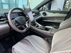 2023 BYD Frigate 07 DM-i PHEV 100KM Luxury — фото 4