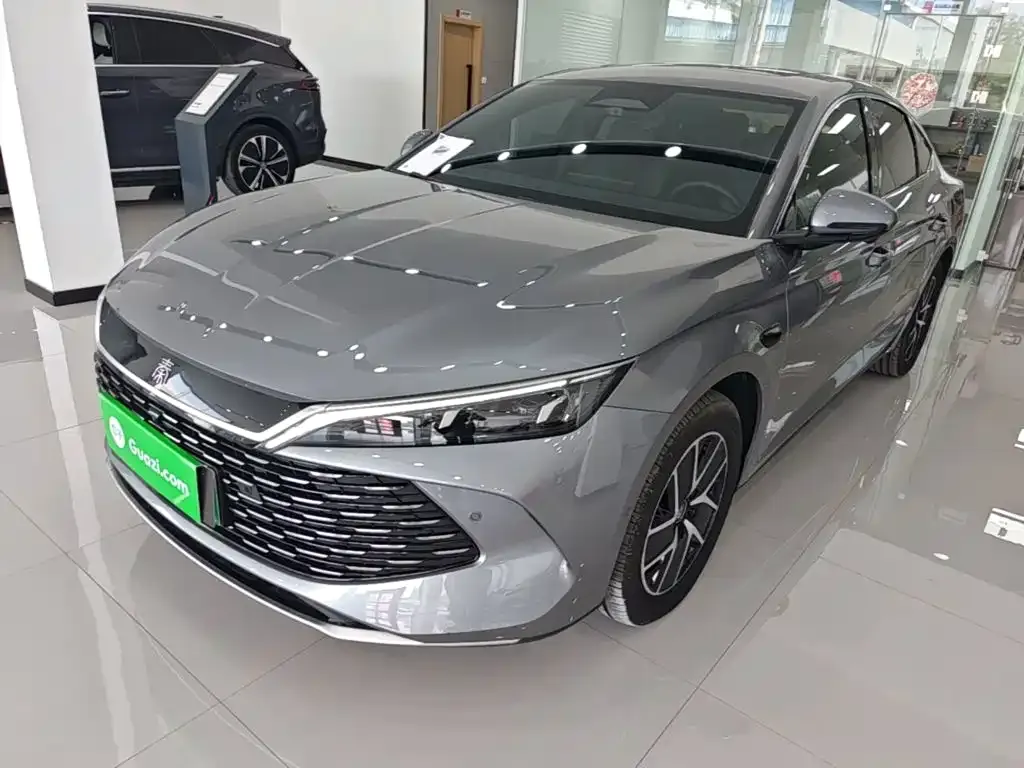 2025 BYD Qin L PHEV Smart Driving 120km