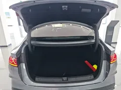 2025 BYD Qin L PHEV Smart Driving 120km — фото 19