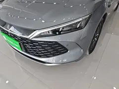 2025 BYD Qin L PHEV Smart Driving 120km — фото 24