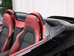 2022 Porsche 718 Spyder 2.0T, чёрный — фото 26