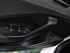 2023 Volkswagen Sagitar 300TSI DSG, белый — фото 19