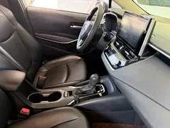 2021 Toyota Corolla Hybrid 1.8L E-CVT Elite — фото 14