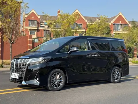2021 Toyota Alphard Hybrid 2.5L Luxury