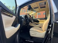 2021 Toyota Alphard Hybrid 2.5L Luxury, чёрный — фото 4