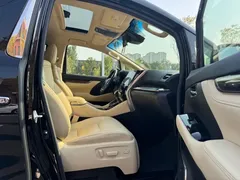 2021 Toyota Alphard Hybrid 2.5L Luxury, чёрный — фото 8