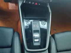 2023 Audi A3L Limousine 35 TFSI Fashion Sport, зелёный — фото 16