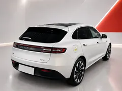 2023 Aito M5 EREV RWD Smart Driving — фото 6