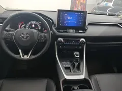 2021 Toyota RAV4 2.0L CVT 4WD Fashion Plus — фото 12