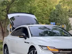 2021 Volkswagen CC 380TSI, белый — фото 4