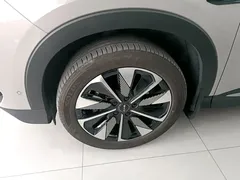 2025 BYD Song PLUS DM-i PHEV 112KM Smart Driving Premium — фото 23