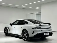 2024 Xiaomi SU7 4WD Long Range Advanced ADAS Max, белый — фото 24