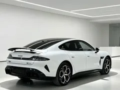 2024 Xiaomi SU7 4WD Long Range Advanced ADAS Max, белый — фото 26