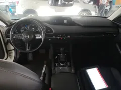 2021 Mazda 3 2.0L AT, белый — фото 10