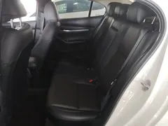 2021 Mazda 3 2.0L AT, белый — фото 17