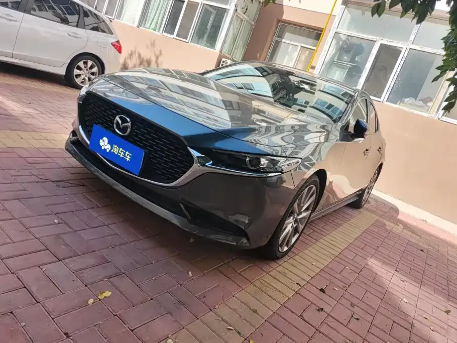 2021 Mazda 3 2.0L AT