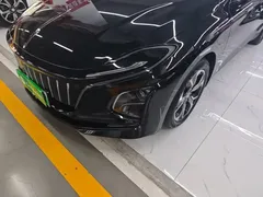 2023 Hongqi E-QM5 Basic Mobility, чёрный — фото 24