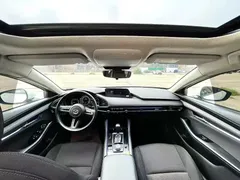 2021 Mazda 3 2.0L AT, белый — фото 6