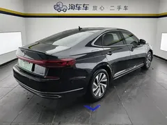 2022 Volkswagen Passat 430PHEV Luxury, чёрный — фото 3