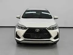 2022 Toyota Yaris L Zhixuan X 1.5L CVT Leading Plus, белый — фото 2