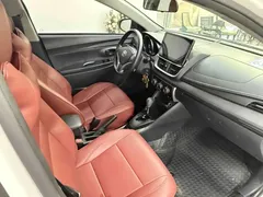 2022 Toyota Yaris L Zhixuan X 1.5L CVT Leading Plus, белый — фото 19