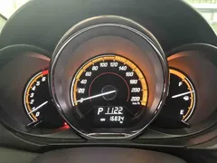 2022 Toyota Yaris L Zhixuan X 1.5L CVT Leading Plus, белый — фото 22