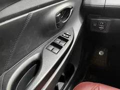 2022 Toyota Yaris L Zhixuan X 1.5L CVT Leading Plus, белый — фото 25