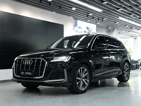 2020 Audi Q7 55 TFSI quattro S line Sport