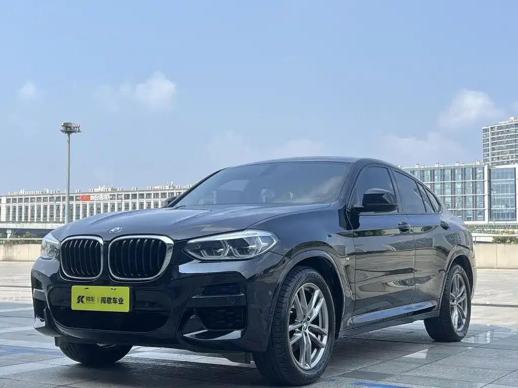 2021 BMW X4 25i M Sport Package