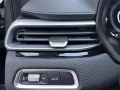2022 Geely Emgrand 4th Gen 1.5L CVT Premium — фото 18