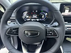 2022 Geely Emgrand 4th Gen 1.5L CVT Premium — фото 19
