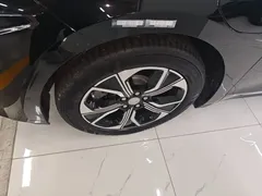 2023 Hongqi E-QM5 Basic Mobility, чёрный — фото 23