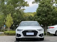 2020 Audi A4L 40 TFSI Luxury Dynamic, белый — фото 2