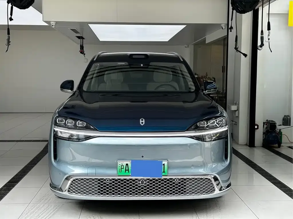 2026 Aito M9 EREV Ultra 6-seat