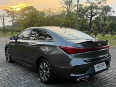 2023 Changan Eado PLUS 1.4T GDI DCT Premium — фото 23