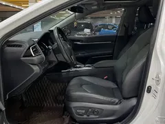 2021 Toyota Camry 2.0G Luxury, белый — фото 4