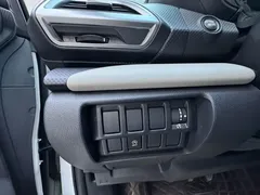 2022 Subaru Forester 2.0i AWD Luxury EyeSight, белый — фото 18