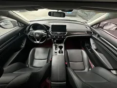2022 Honda Accord 260TURBO Premium — фото 8