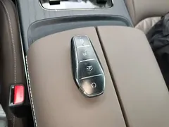 2022 BYD Han EV 610km 4WD Premium — фото 9