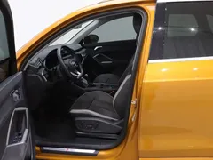 2021 Audi Q3 35 TFSI Fashion Sport — фото 11