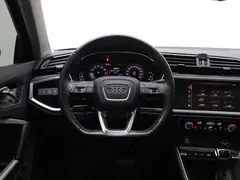 2021 Audi Q3 35 TFSI Fashion Sport — фото 16
