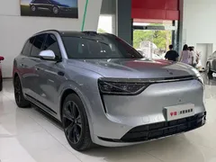 2025 Aito M8 EREV Ultra 53.4kWh 5-seat 192-line LiDAR — фото 2