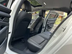 2023 Mazda 3 2.0L AT, белый — фото 12