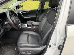 2021 Toyota RAV4 2.0L CVT 2WD Fashion Plus, белый — фото 8