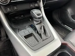2021 Toyota RAV4 2.0L CVT 2WD Fashion Plus, белый — фото 9