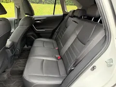 2021 Toyota RAV4 2.0L CVT 2WD Fashion Plus, белый — фото 12