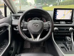 2021 Toyota RAV4 2.0L CVT 2WD Fashion Plus, белый — фото 14